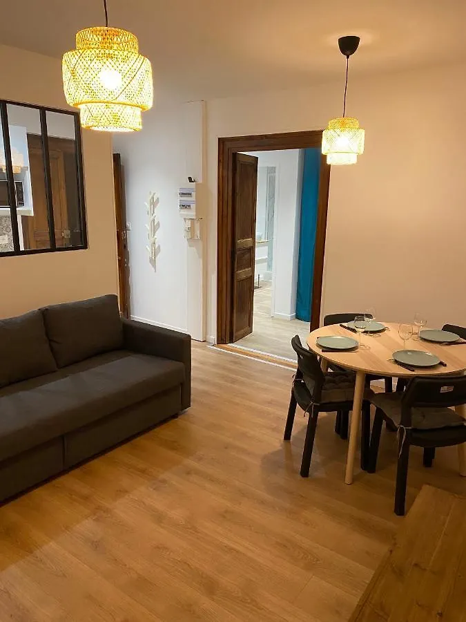 T2 Hypercentre Jean Jaures Apartment Castres  0*, Castres (Tarn)
